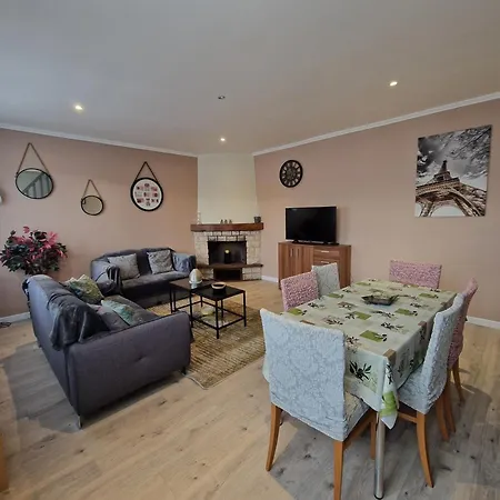 Duplex Spacieux Renove Recemment Proche Paris Apartment Drancy