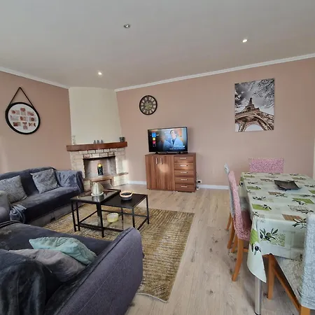 Apartment Duplex Spacieux Renove Recemment Proche Paris